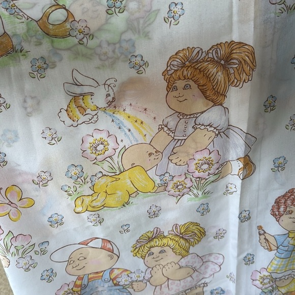 Vintage 1983 twin size Cabbage Patch Kids flat bed sheet - Picture 4 of 7